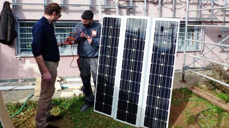 Start-up para la descarbonización de entornos urbanos y movilidad con tecnología fotovoltaica