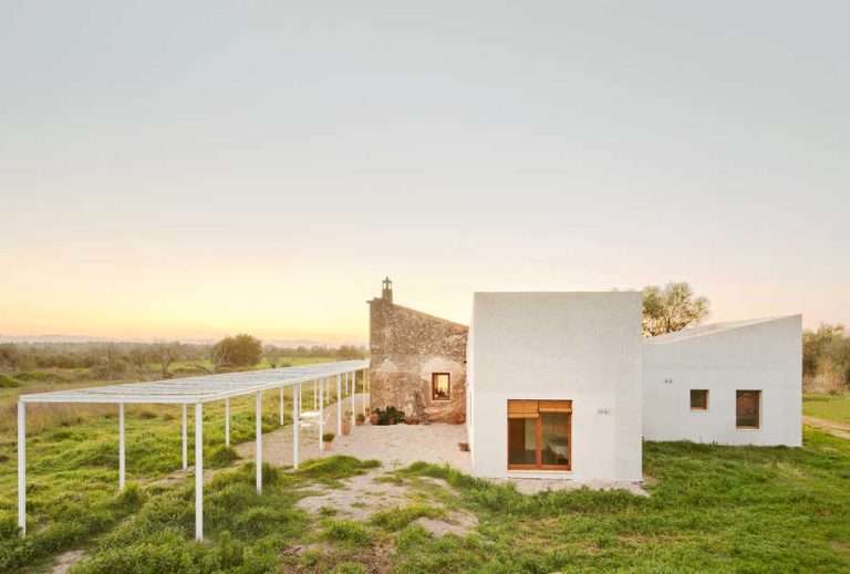 Hispalyt reconoce la excelencia arquitectónica con la convocatoria del Premio de Arquitectura de Teja