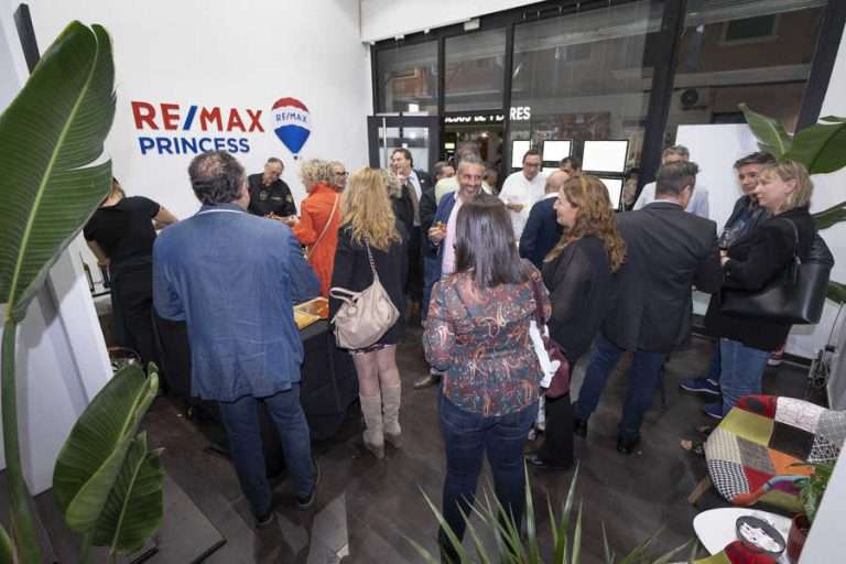 Remax inaugura una nueva oficina en Alicante, Remax Princess