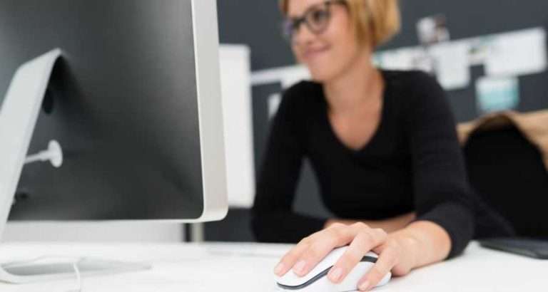 Madrid robotizará más de 200 procesos administrativos para agilizar el trabajo de los empleados públicos