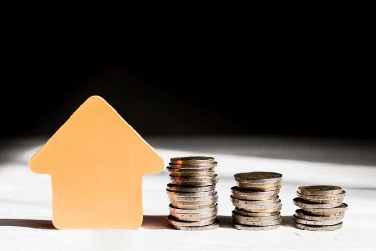 Las subidas de tipos han encarecido las cuotas hipotecarias hasta 300 euros en los últimos 20 meses