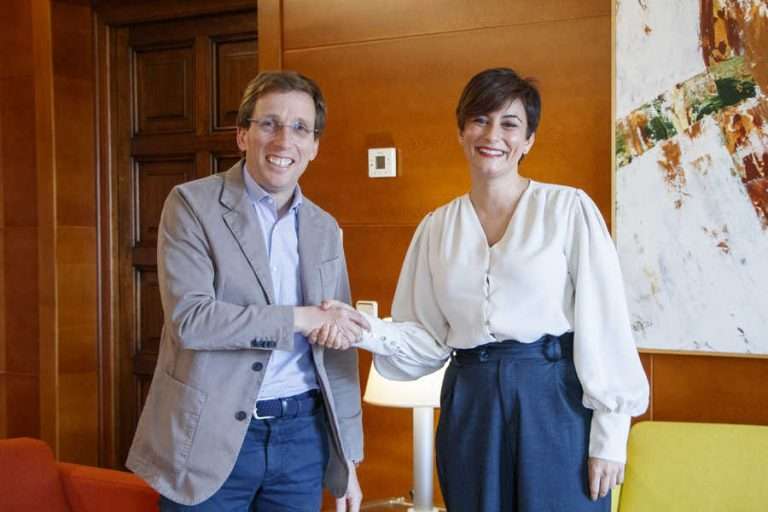Almeida y la ministra de Vivienda priorizan el desbloqueo de la Operación Campamento en Madrid