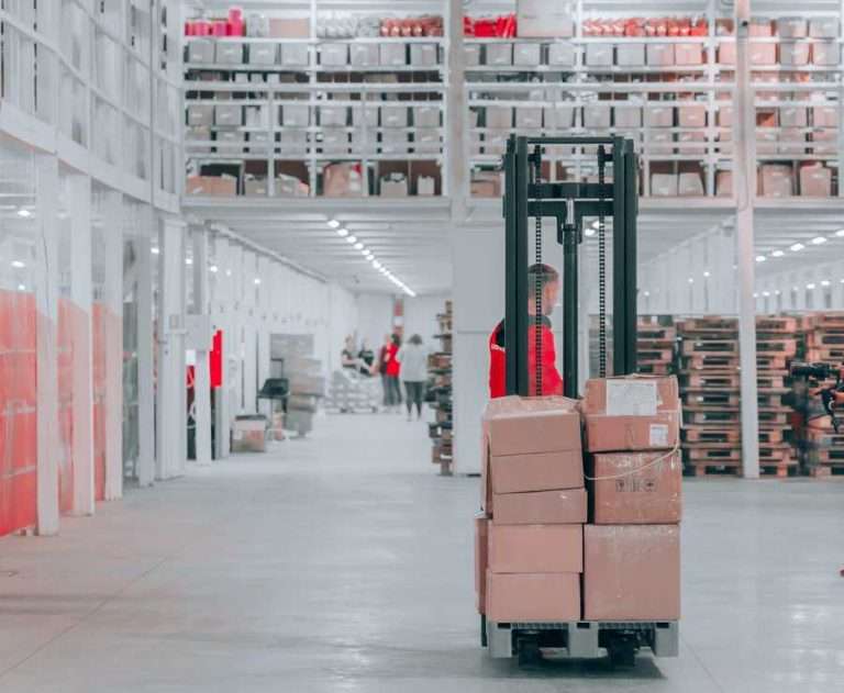 Logística en España: Creación de empleo y mayor demanda de roles tecnológicos