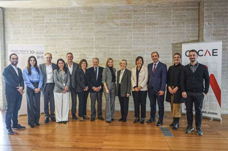 La Comisión de Visión y Estrategia del Observatorio 2030 del CSCAE inicia su andadura y fija 4 líneas estratégicas de trabajo para 2024