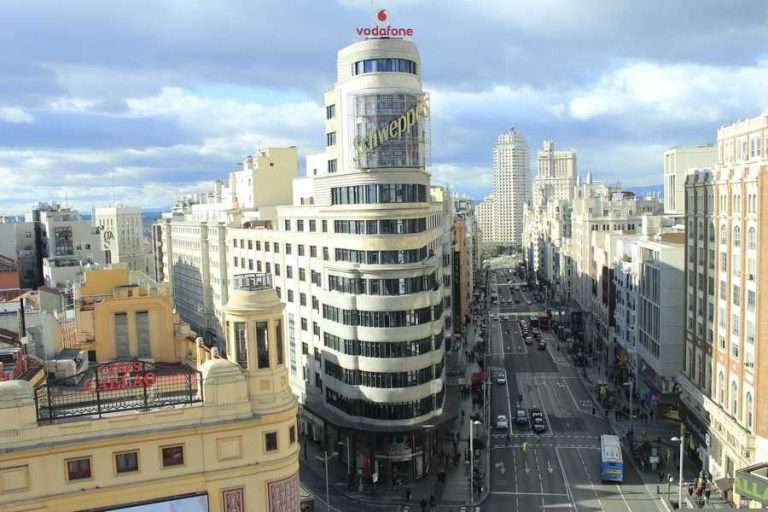 Madrid avanza hacia la profesionalización del sector inmobiliario para proteger al consumidor