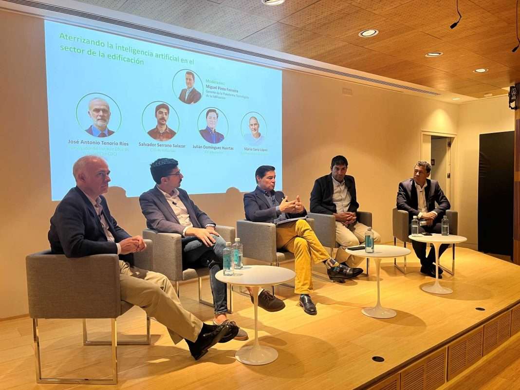 La falta de mano de obra y las necesidades de formación podrían retrasar la llegada de la IA a la edificación