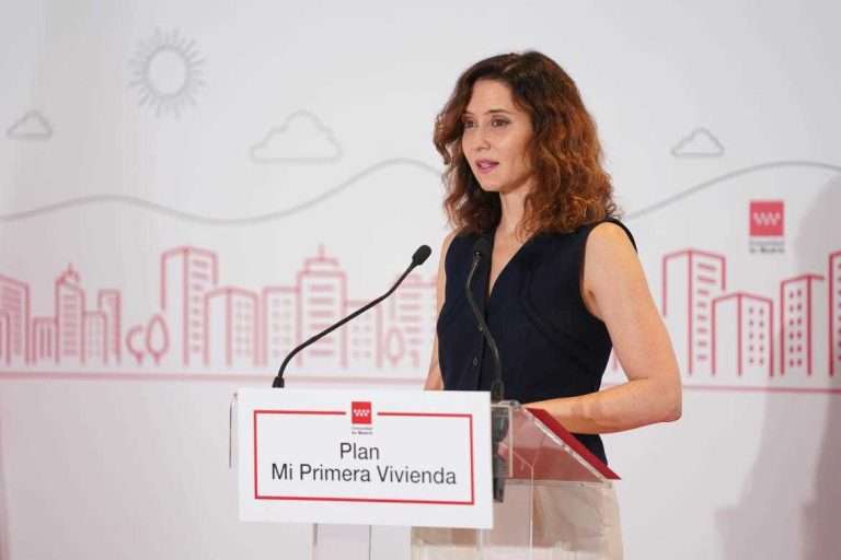 Díaz Ayuso presenta las novedades de Mi Primera Vivienda que amplía hasta los 40 años la edad de los jóvenes para acceder a una hipoteca avalada por la Comunidad