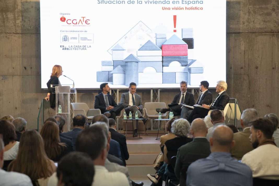 El 40% de los ciudadanos reconoce haber experimentado ansiedad, un 30% soledad y un 23% depresión en su vivienda