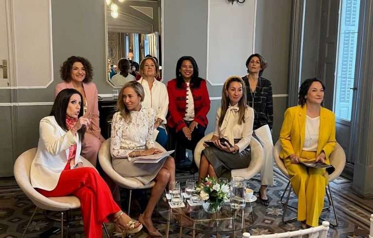 Nace W8, la primera red de mujeres líderes y referentes femeninos