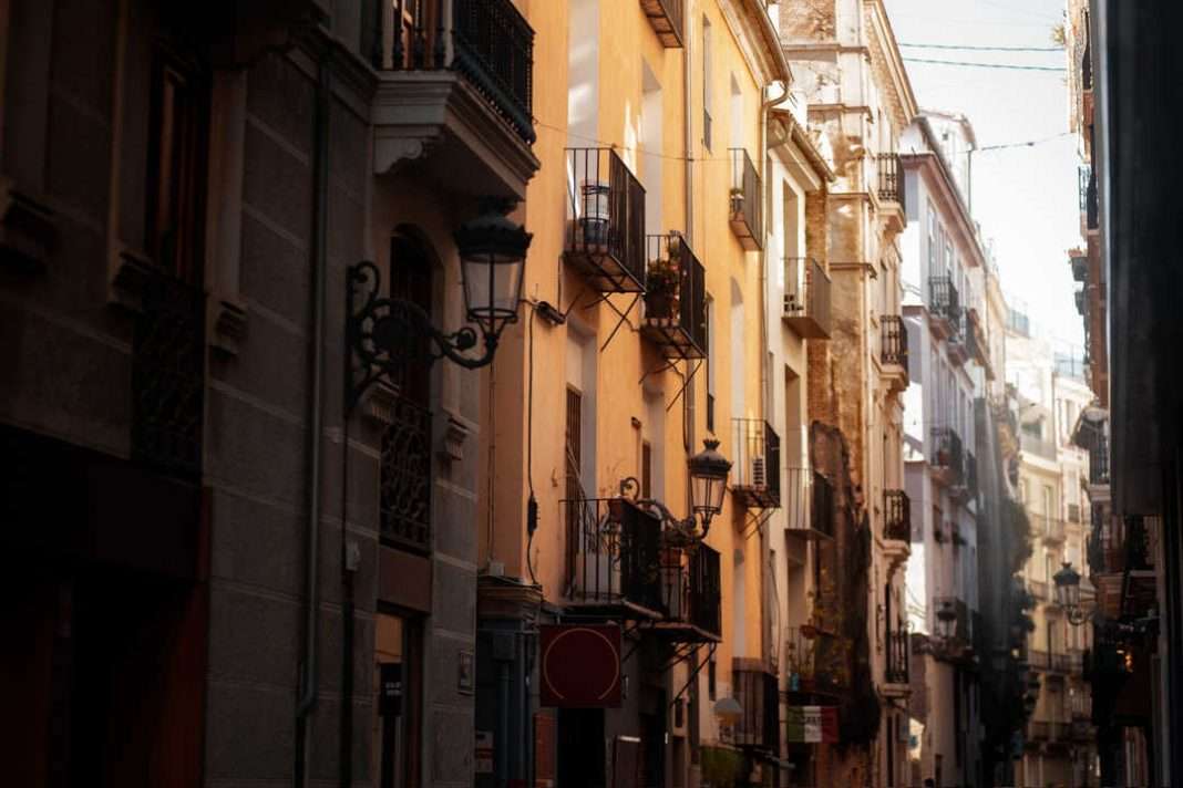 Recurso 5 estrategias clave para avanzar en la descarbonización de las grandes ciudades, según Arup