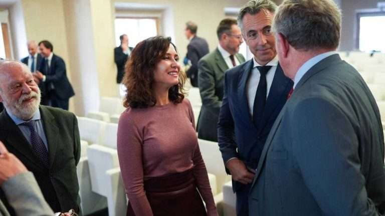 Díaz Ayuso alerta del riesgo de crecimiento para Madrid ante los problemas de gestión de energía y agua por el Gobierno central