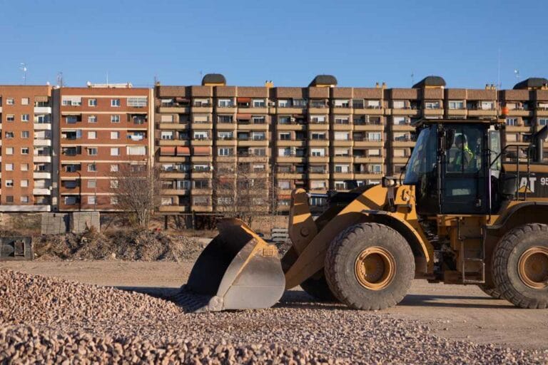 El empleo en construcción continúa creciendo, según la última infografía publicada por el Observatorio Industrial de la Construcción