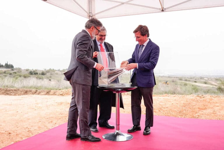 Almeida da comienzo a las obras de urbanización de Solana, el nuevo desarrollo que contará con cerca de 1.400 viviendas