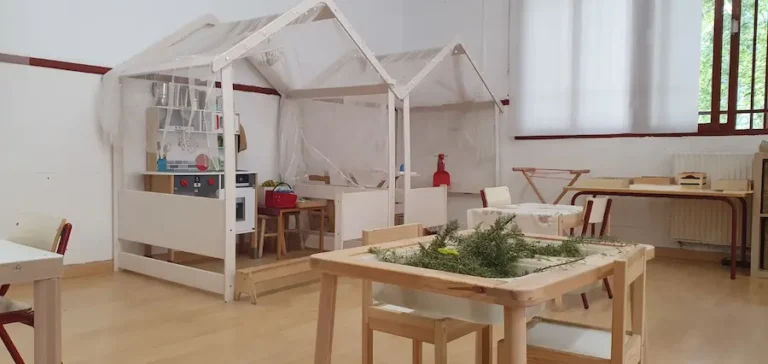 La neuroarquitectura irrumpe en el aula: Cuenca acoge el I Encuentro GLÍA para rediseñar los espacios educativos del futuro