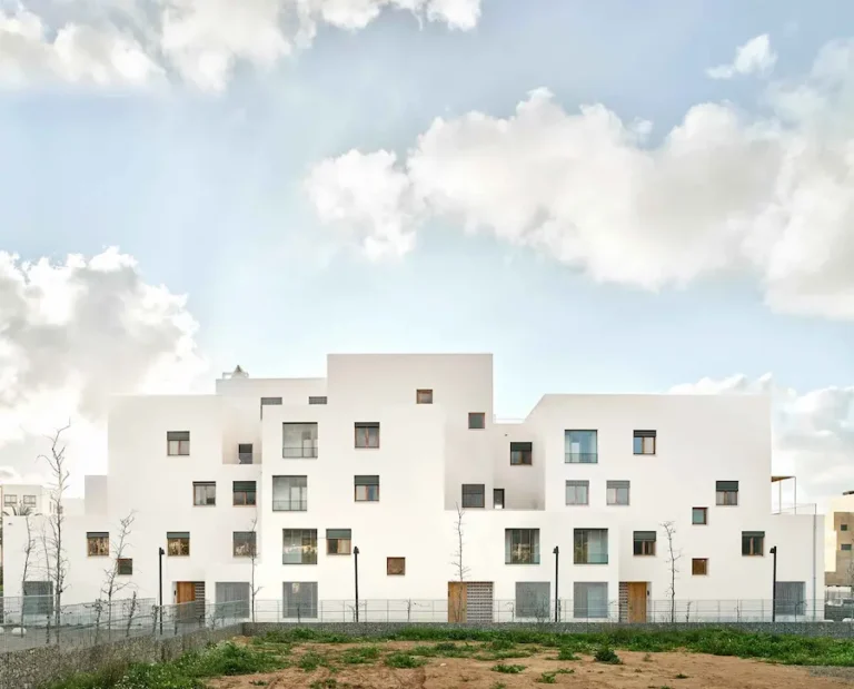 Más de 200 proyectos previstos para 2025 refuerzan el auge de la construcción en Ibiza y Formentera