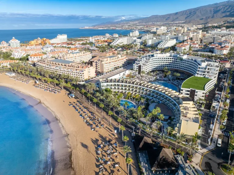 Selenta Group (Brookfield) vende el icónico Mare Nostrum Resort de Tenerife en la mayor operación de la historia en España