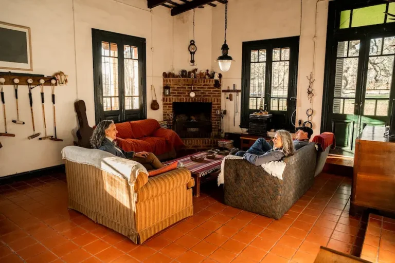 Pagamos hasta 1.500€ en vacaciones mientras el 75% de las viviendas queda vacío